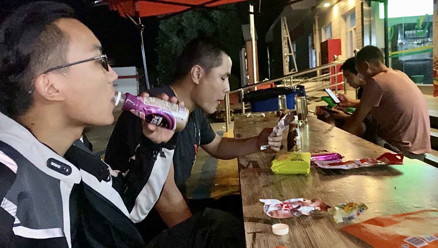 诺马500adv为什么没有黑色,诺马500adv质量怎么样