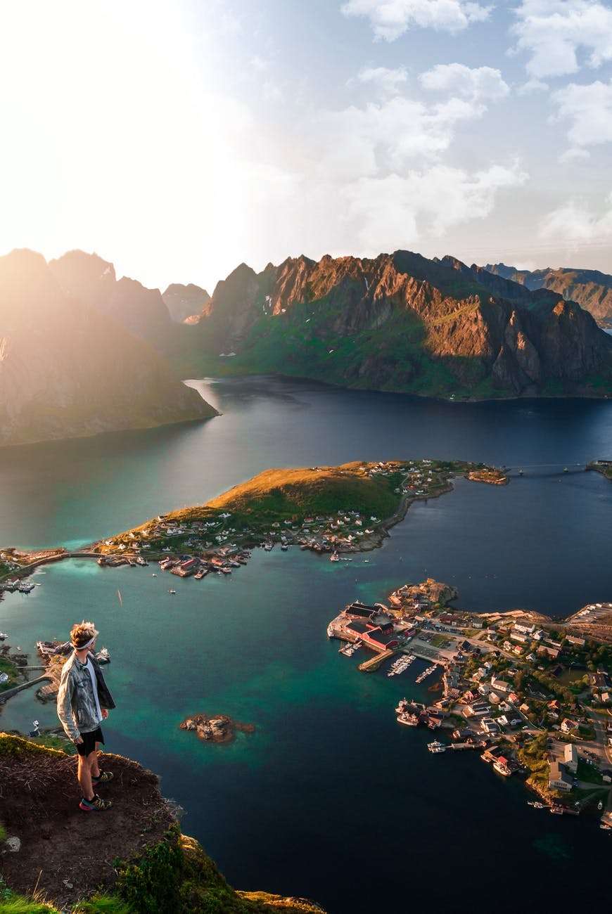 鍩庡綊浣曞涔︾睄,鍩庡綊浣曞鍐呭璧忔瀽