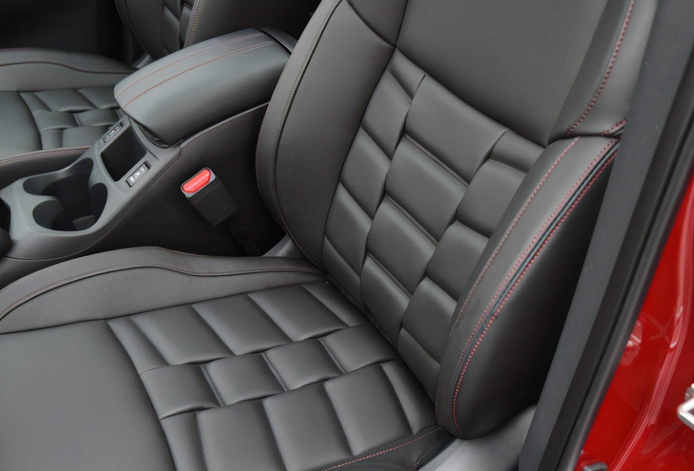 日产全新一代逍客官图公布,新款日产逍客哪个版本最值得购买