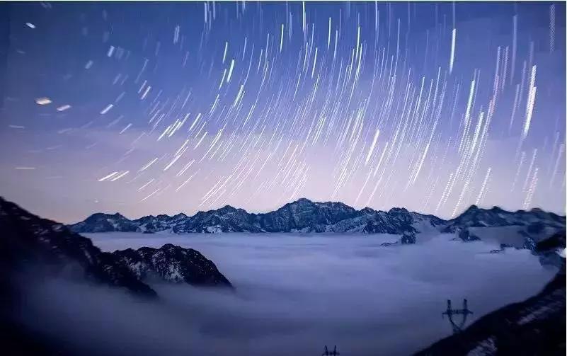 看阿坝县全景,阿坝环线海拔一览表