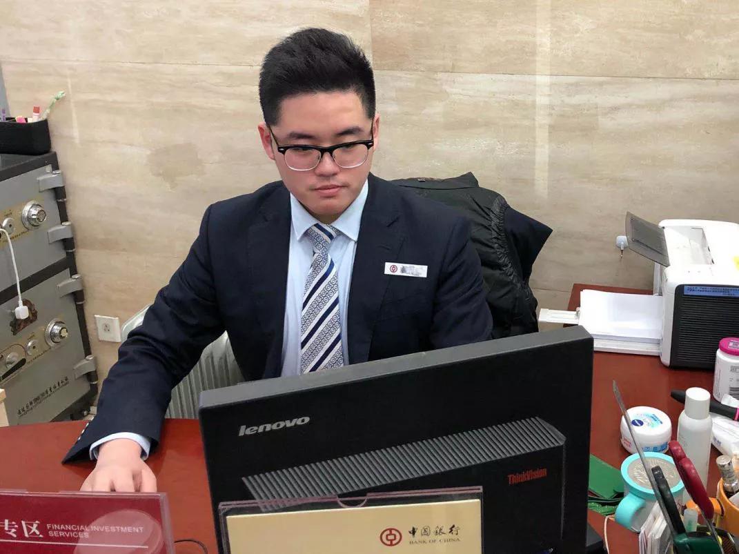 出国留学经济金融专业商业管理,出国留学读国际经济专业就业前景