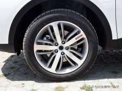 2017款哈弗h62.0t,中国神车h6值不值得买