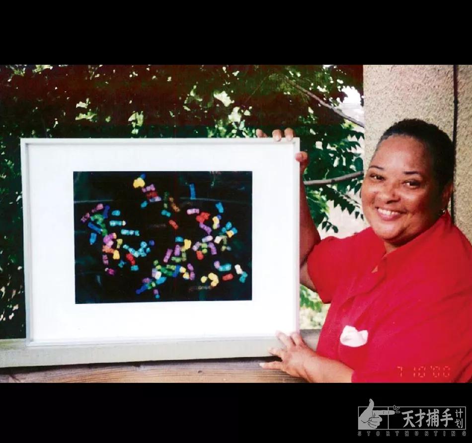 女儿发现离世20年的母亲没死，还被拿去做了杂交实验