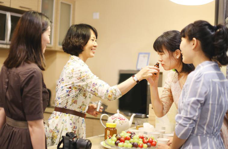 丽莲芳香:让生活弥漫芬芳,揭开六月香的秘密