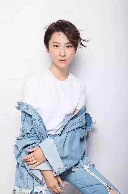 谍战深海之惊蛰吉丽旗袍,谍战深海之惊蛰吉丽喜欢谁