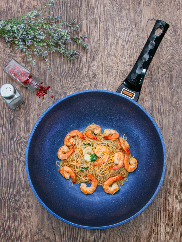 小厨娘心动一号，蓝宝石不粘炒锅