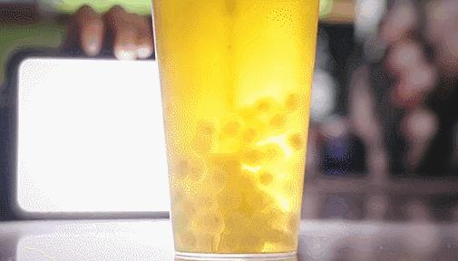 网红粉突袭蜀都万达,叁月家感受宝岛台湾味!