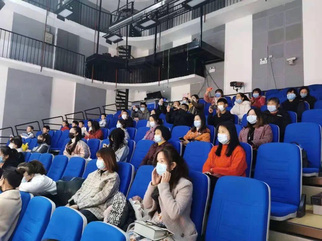 莆田广播电视台小主持人培训班,莆田市培训小主持人的机构