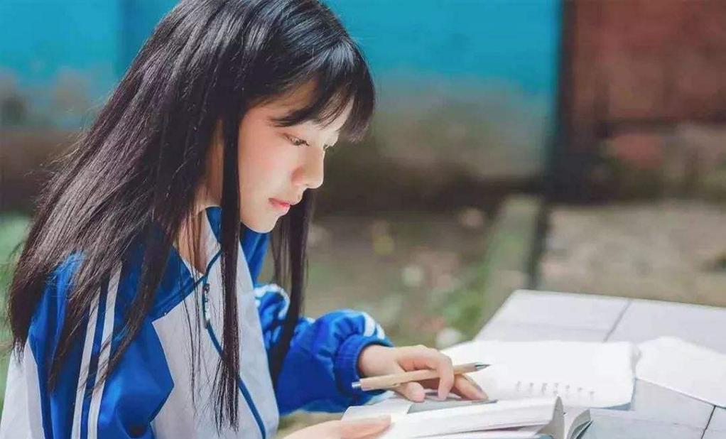 重庆比较优秀的4所高中，实力强口碑好，堪称重点大学培养基地