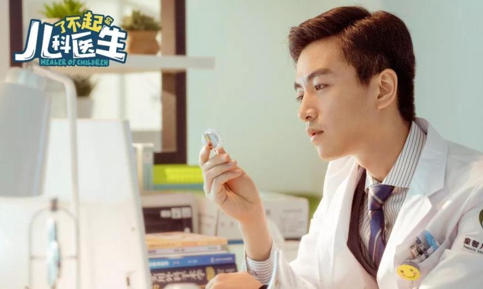 陈晓的光头造型简直惊艳,陈晓最新换发型