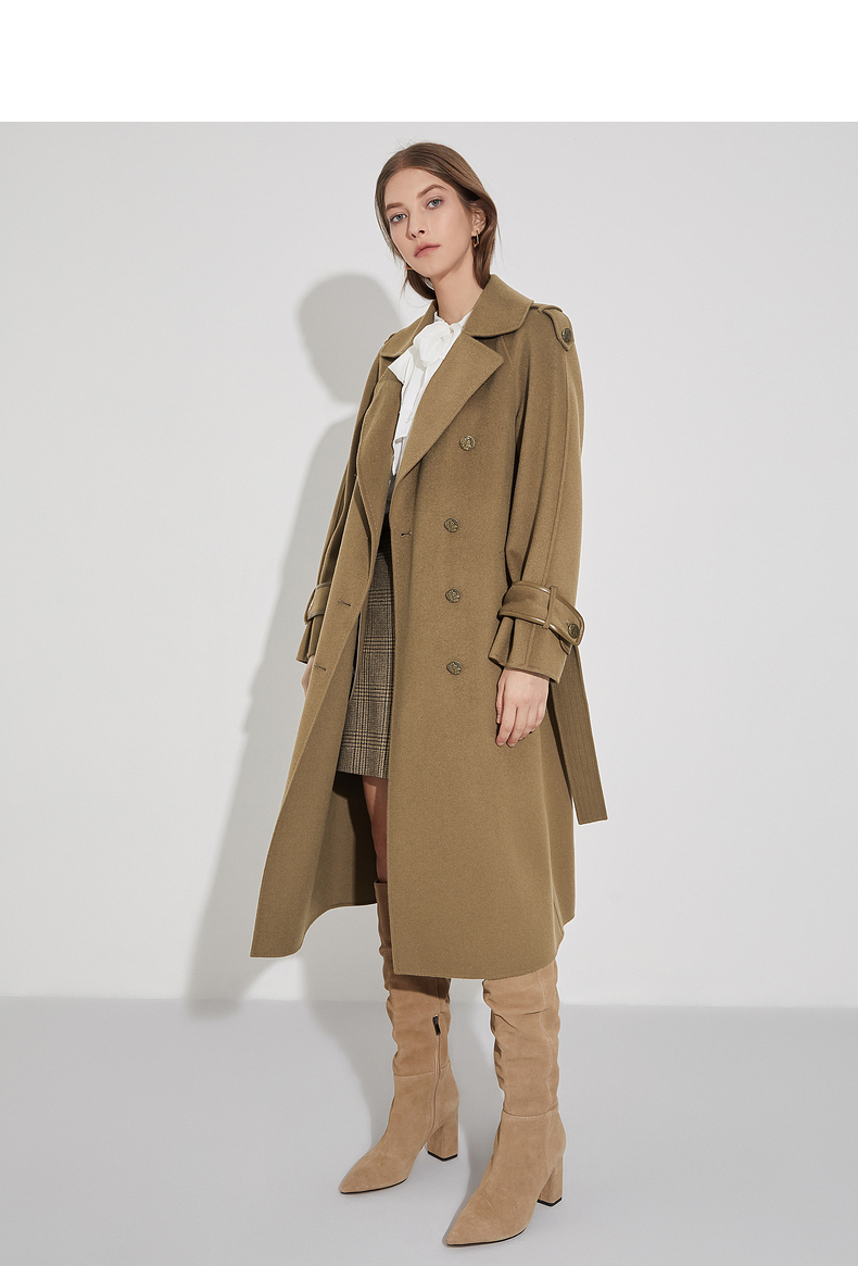 雾霾蓝大衣怎么搭配秋冬,秋冬大衣怎么搭配好看