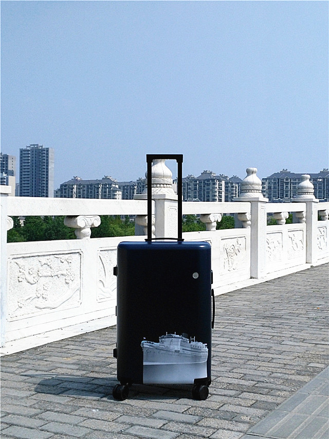 ITOVA行李箱，一场说走就走的旅行，人人尽赏美景