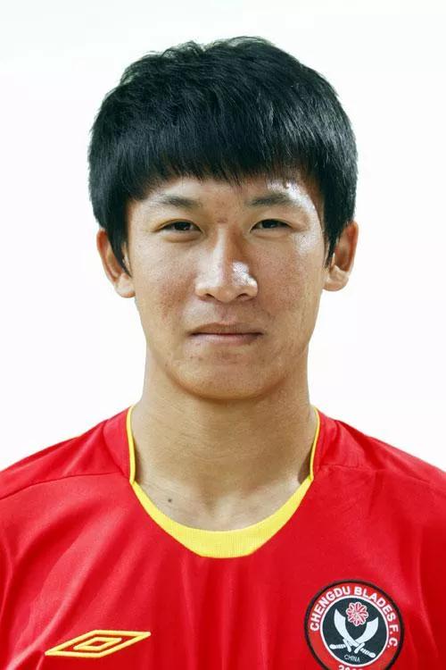 成足89黄金一代今何在?