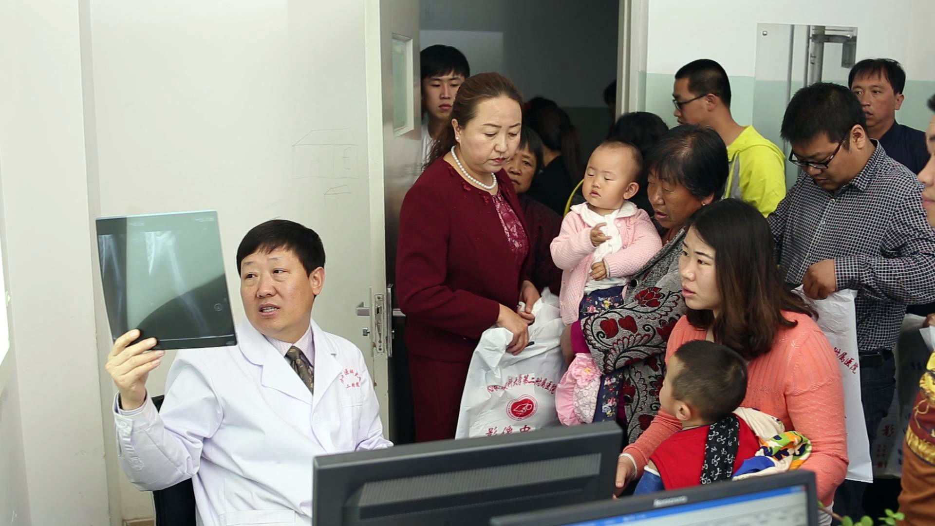 内蒙古医科大学辛勤的耕耘者