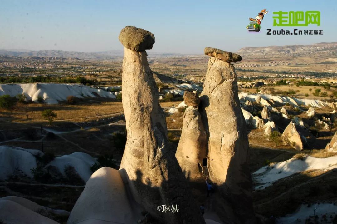 女教师3年游20国,六十岁的女人一个人穷游中国