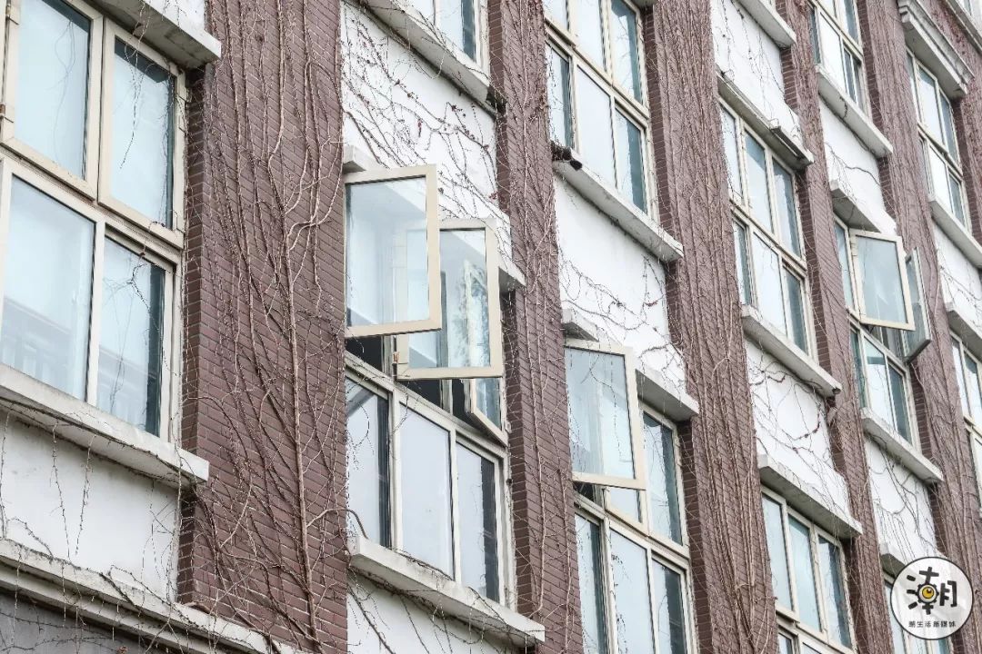 閿﹀煄鐨囧璐垫棌瀛﹂櫌,鎴愰兘閿﹀煄璐垫棌瀛﹂櫌