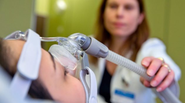 奥迪q5sportback和奔驰glccoupe,奥迪q5轿跑版2024款落地价