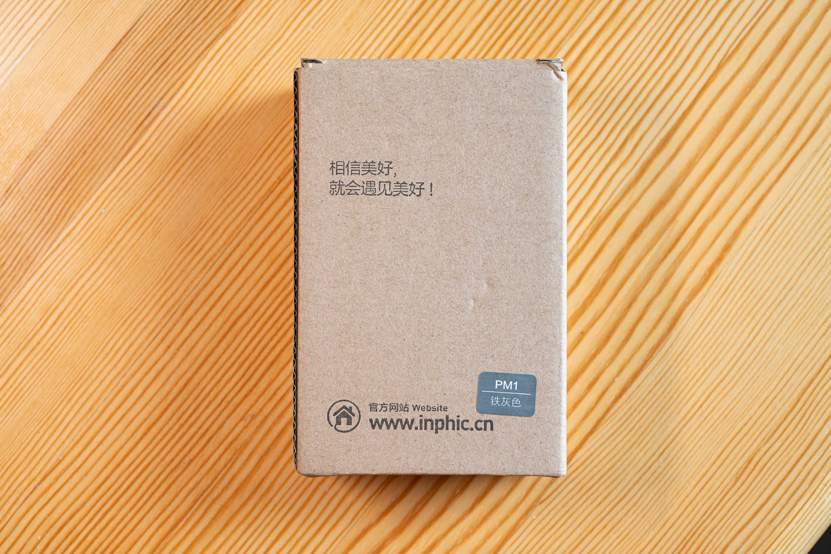 英菲克pm1无线鼠标怎么换电池,英菲克pm1双模鼠标怎么样