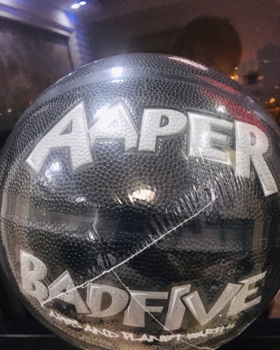 李宁与aape,aape联名李宁驭帅照片