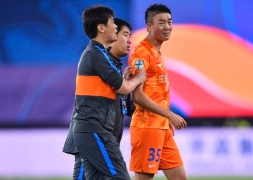 戴琳回应飞铲,戴琳飞铲裁判