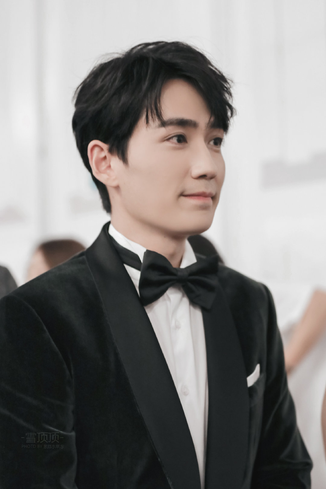 做梦梦到朱一龙,梦到与朱一龙相爱