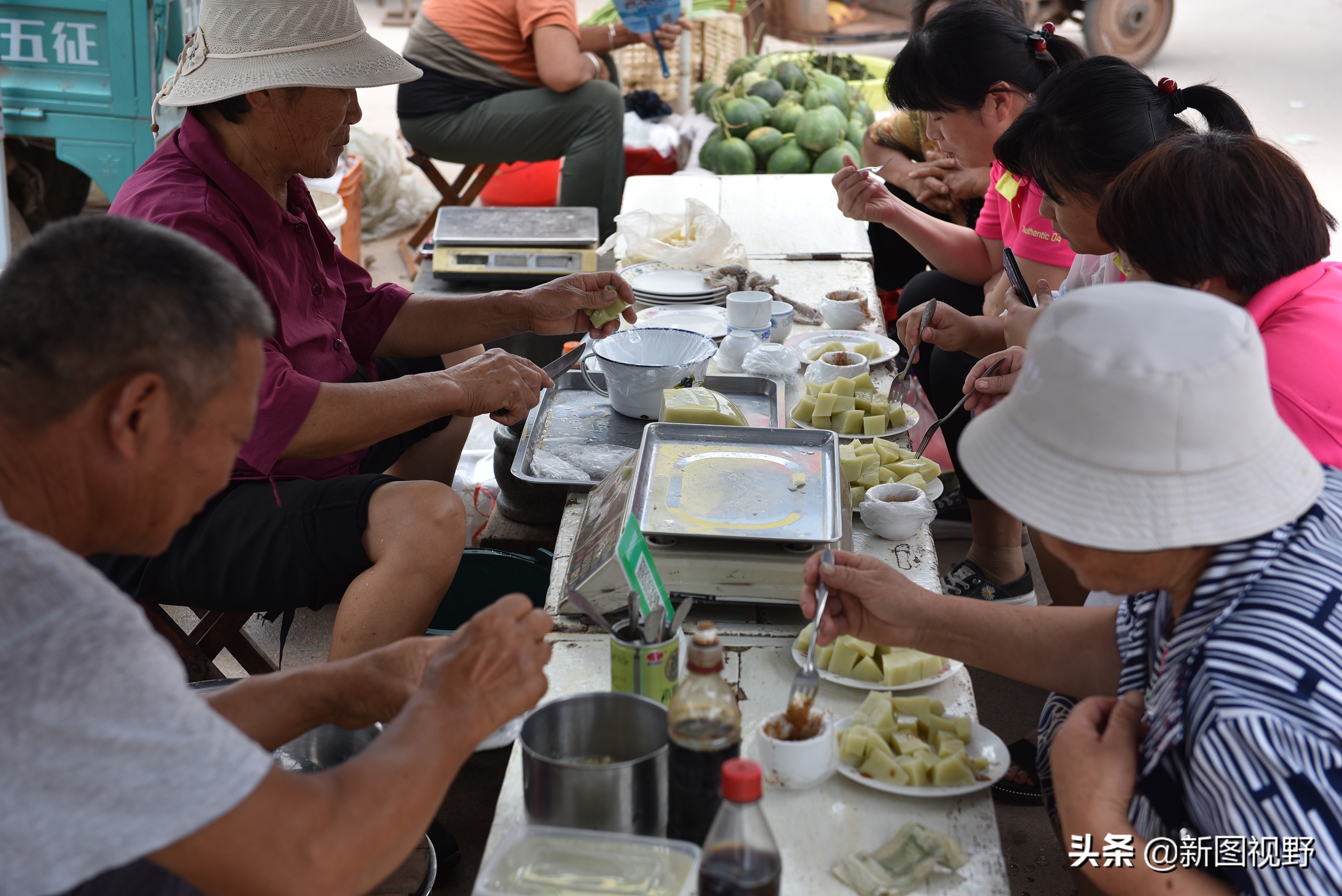 豌豆凉粉卖多少钱一斤,卖豌豆凉粉视频