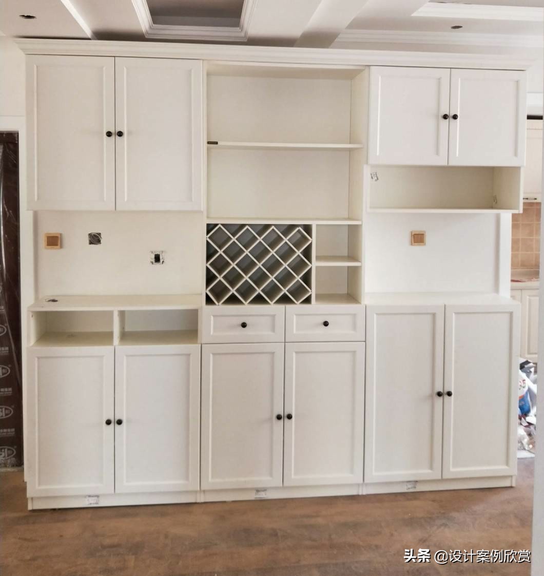 现代简约餐厅酒柜装修效果图大全,2021餐厅酒柜装修效果图