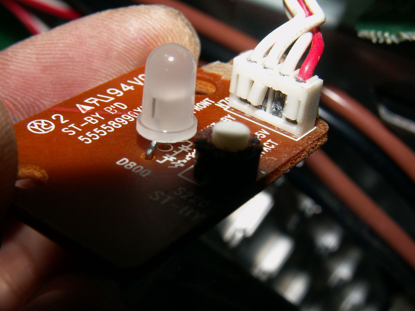 维修一台60多斤的高端影音环绕功放