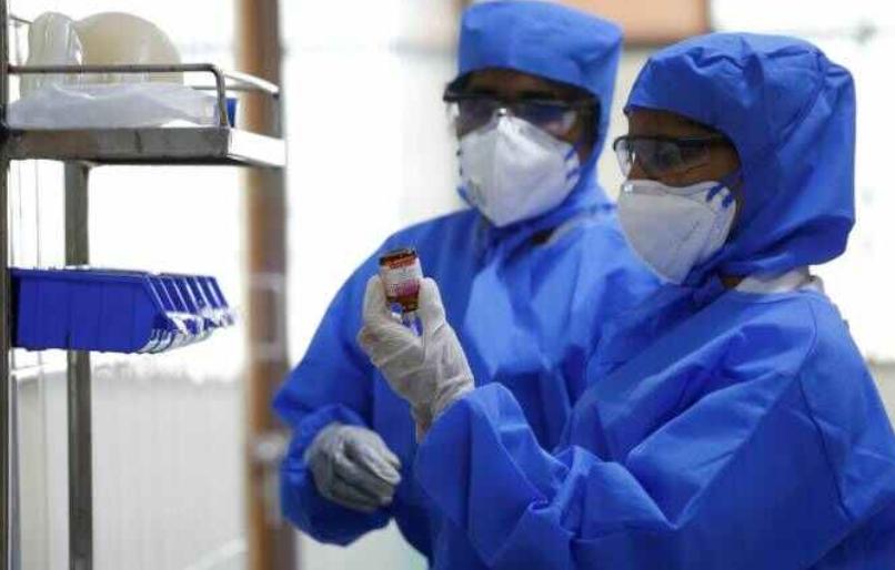 在聚众喝牛尿之后，印度宣布牛粪牛尿疗法进入临床试验阶段