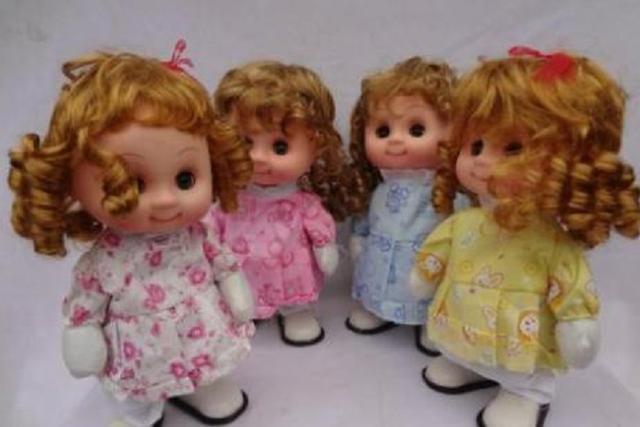 宝妈3000元买的洋娃娃，将孩子吓哭，遭到网友吐槽：换我我也是