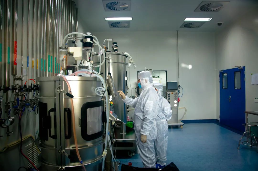 3.04亿签约,3.23亿签约