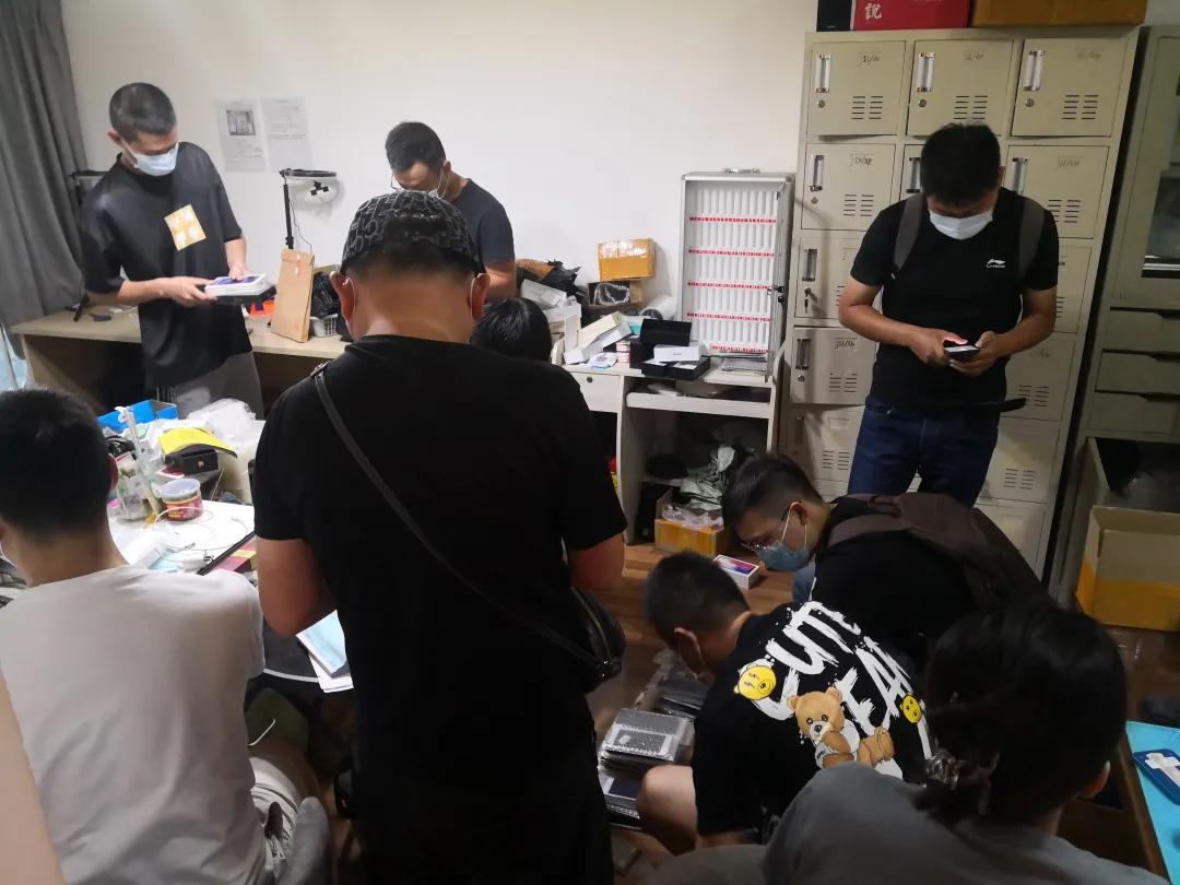 <html>
<head><title>502BadGateway</title></head>
<body>
<center><h1>502BadGateway</h1></center>
<hr><center>nginx</center>
</body>
</html>
<!--apaddingtodisableMSIEandChromefriendlyerrorpage-->
<!--apaddingtodisableMSIEandChromefriendlyerrorpage-->
<!--apaddingtodisableMSIEandChromefriendlyerrorpage-->
<!--apaddingtodisableMSIEandChromefriendlyerrorpage-->
<!--apaddingtodisableMSIEandChromefriendlyerrorpage-->
<!--apaddingtodisableMSIEandChromefriendlyerrorpage-->
