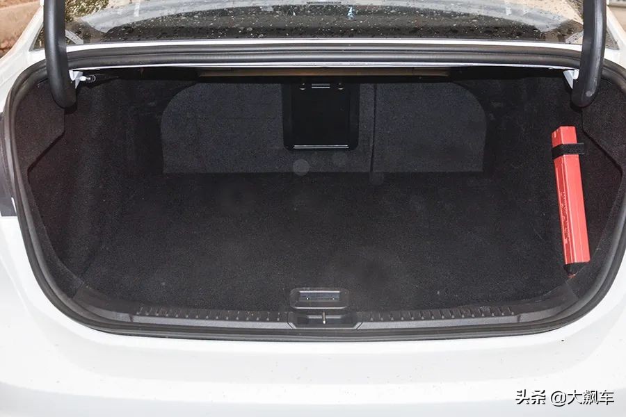 现在的福克斯是几缸,福克斯为什么变得不一样