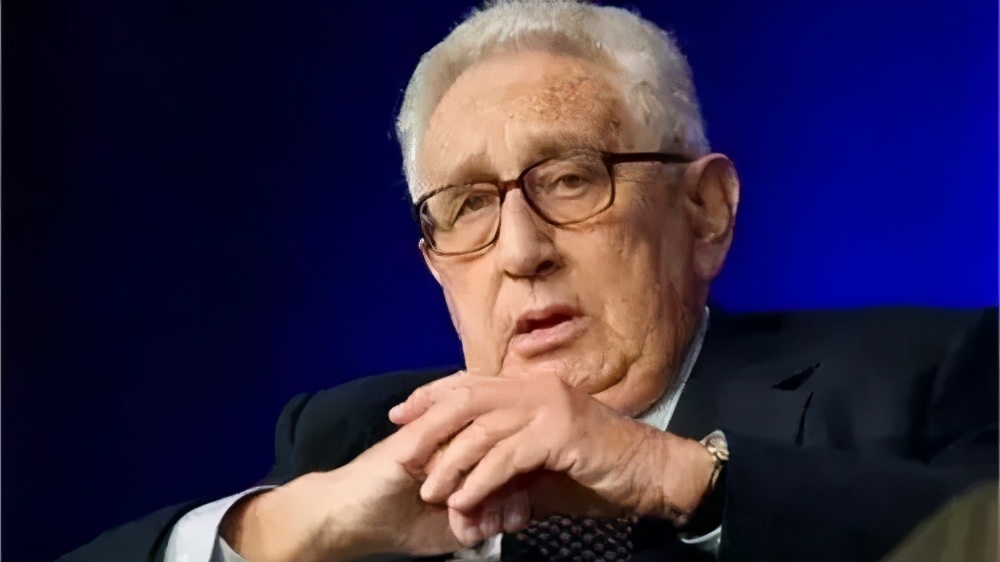 美元石油霸权如何形成,石油美元霸权是如何形成的