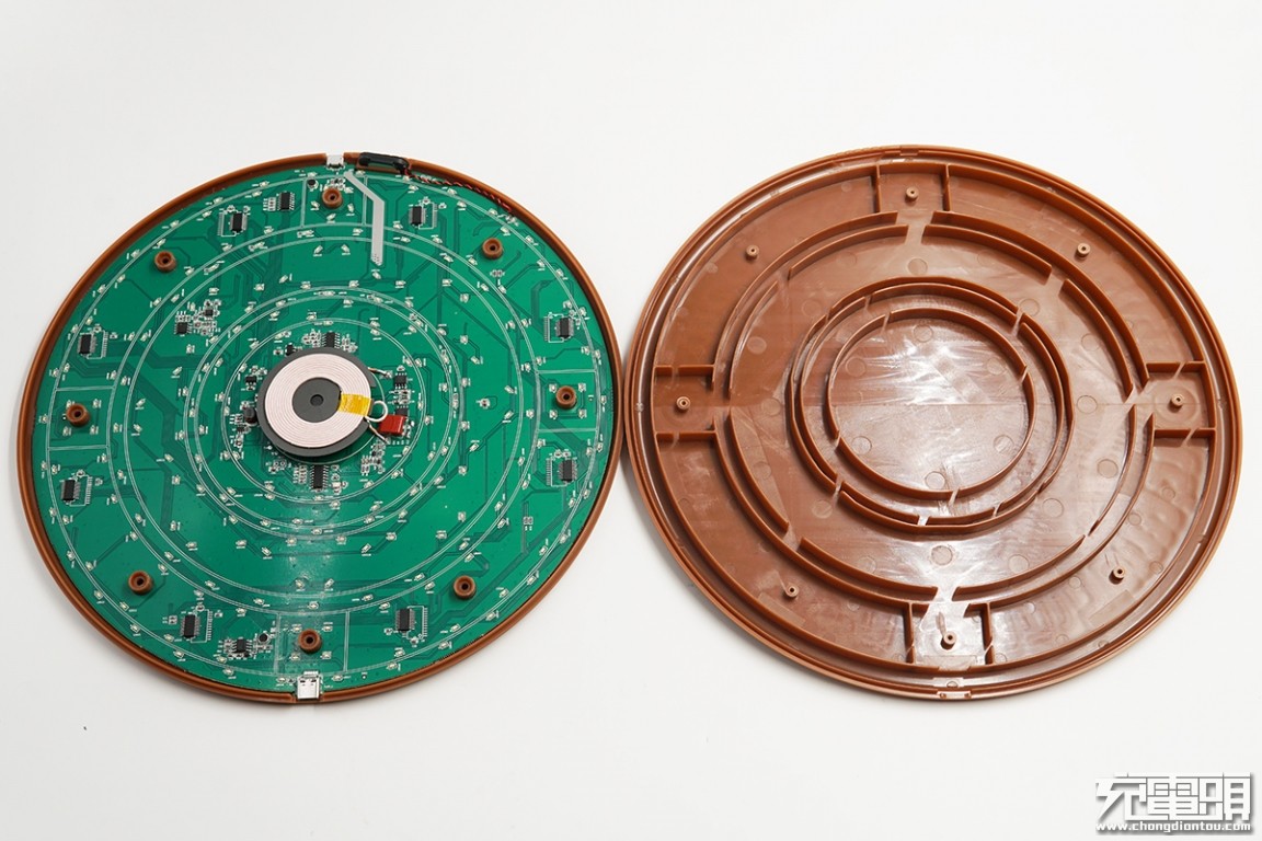 这个充电器充电时的仪式感太强了忍不住想买