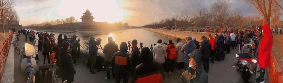 五六十年代可以随便拍照吗,70年代拍照留念