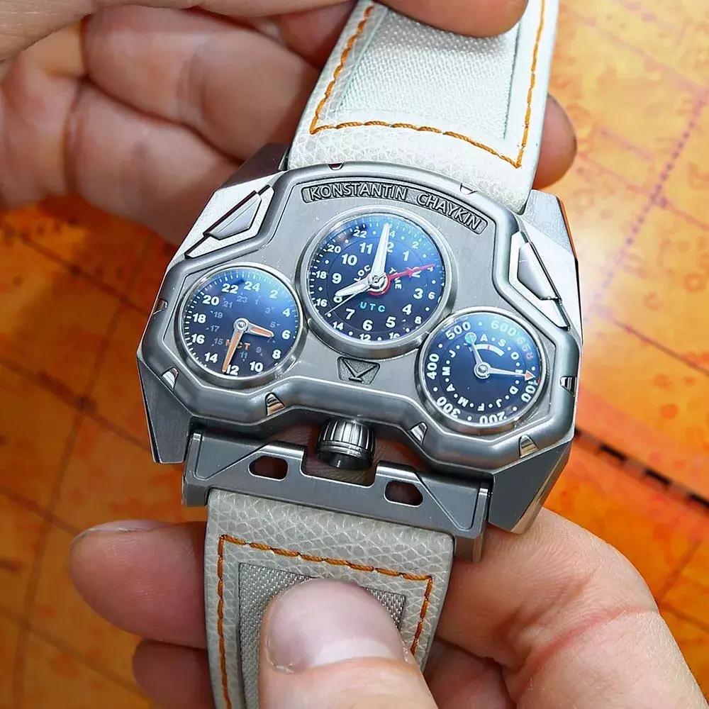 这个地球已经容不下我了,我要上火星