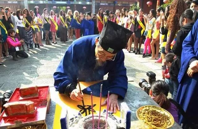 毕业旅行十种玩法 (毕业旅游避坑指南)