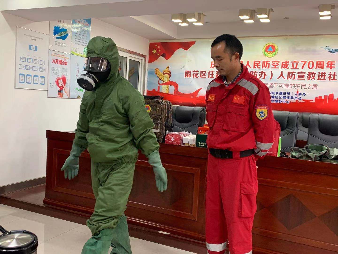 应急面罩,饮料瓶变防目镜