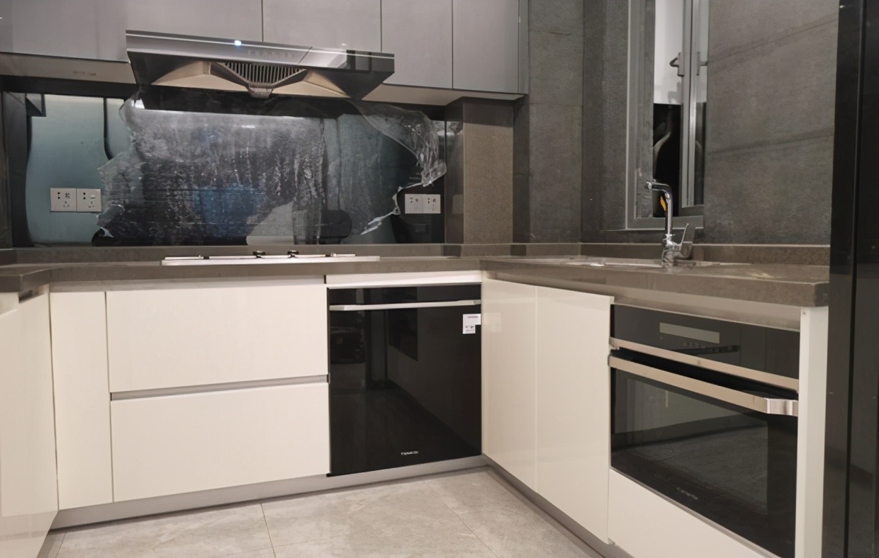 卡萨帝洗碗机和方太洗碗机哪个好,老板洗碗机好还是卡萨帝洗碗机好