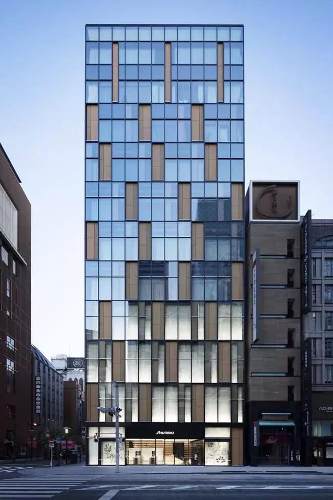 终于知道女人为什么买化妆品,终于知道为什么女生都喜欢美颜了