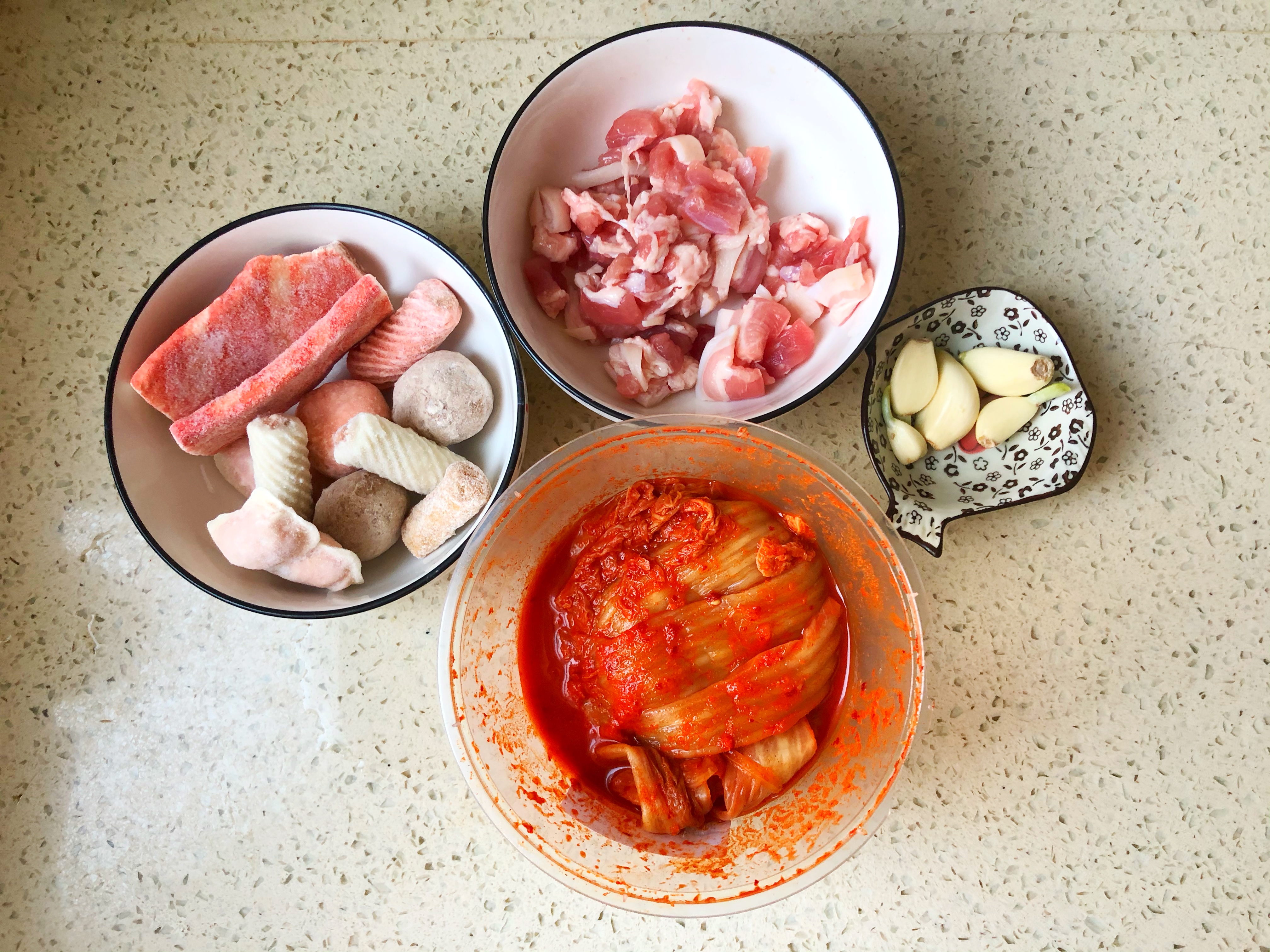 泡菜汤最正宗的做法,泡菜汤的正宗做法不用豆腐