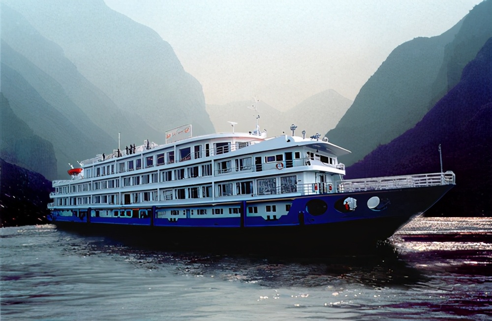 坐船游三峡几天需多少钱,游三峡大坝在宜昌还是秭归方便