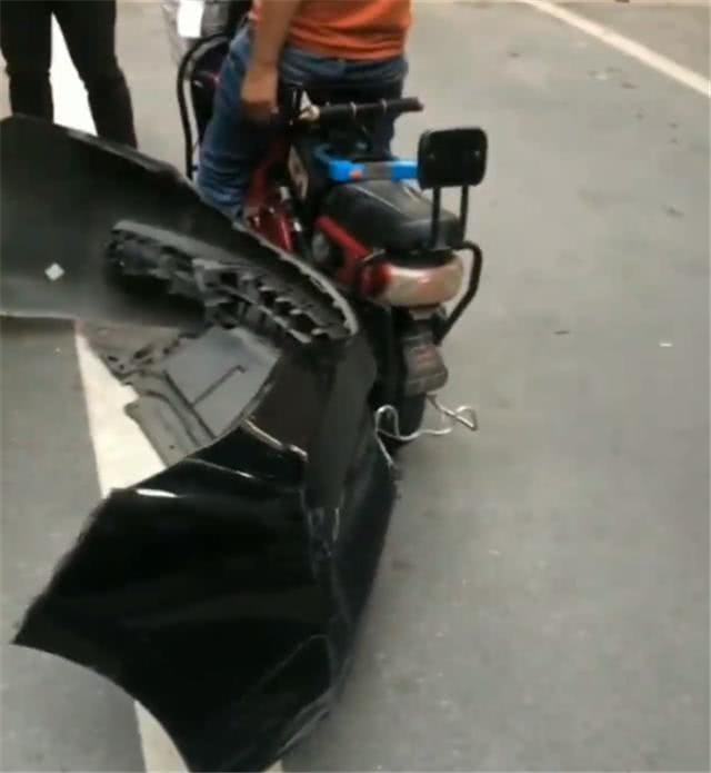 日系车碰撞事故现场集锦,日系车被撞惨状