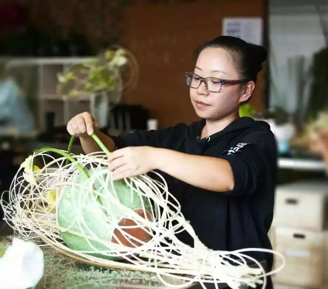 花艺大咖有哪些 (花艺界传奇人物)