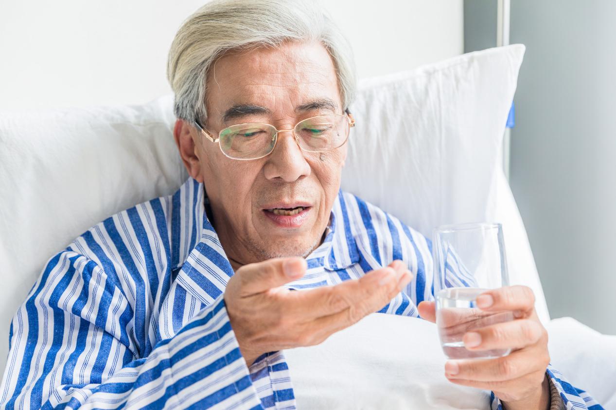 每天服用一粒氨基葡萄糖有用吗,经常吃氨基葡萄糖有副作用吗