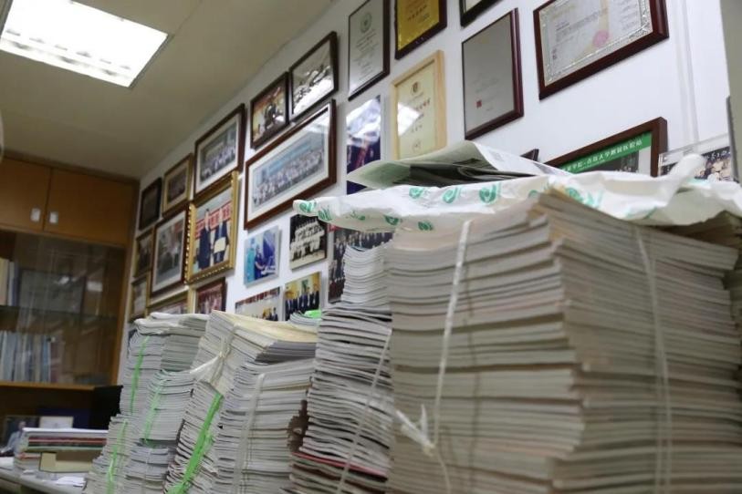 一位超牛的外科医生,山东大学博士生导师牛教授