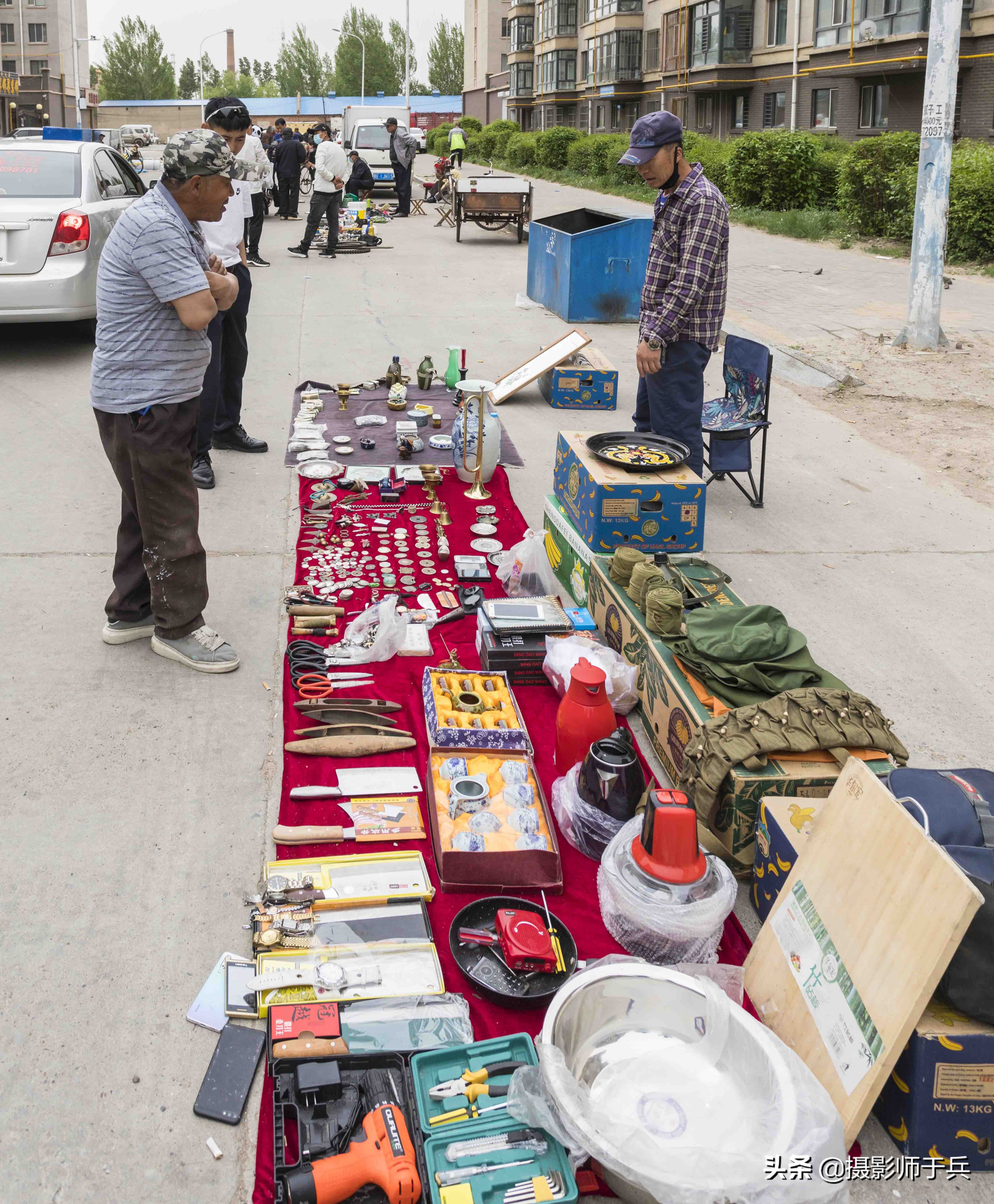 绥化安达二手市场惊现千年猛犸象骨头制作的宝剑