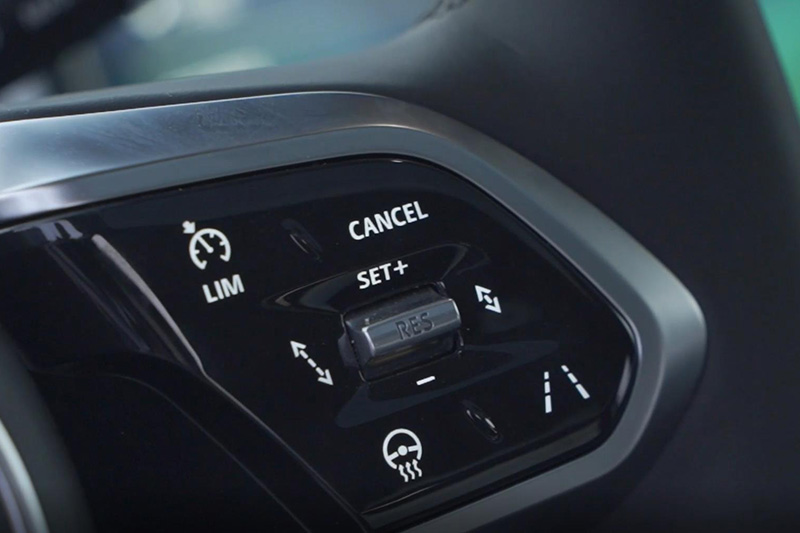 捷豹操控,捷豹xel操控对比gti