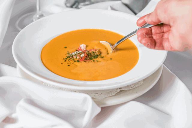 iapm明星牛排馆价格,高端网红打卡牛排店